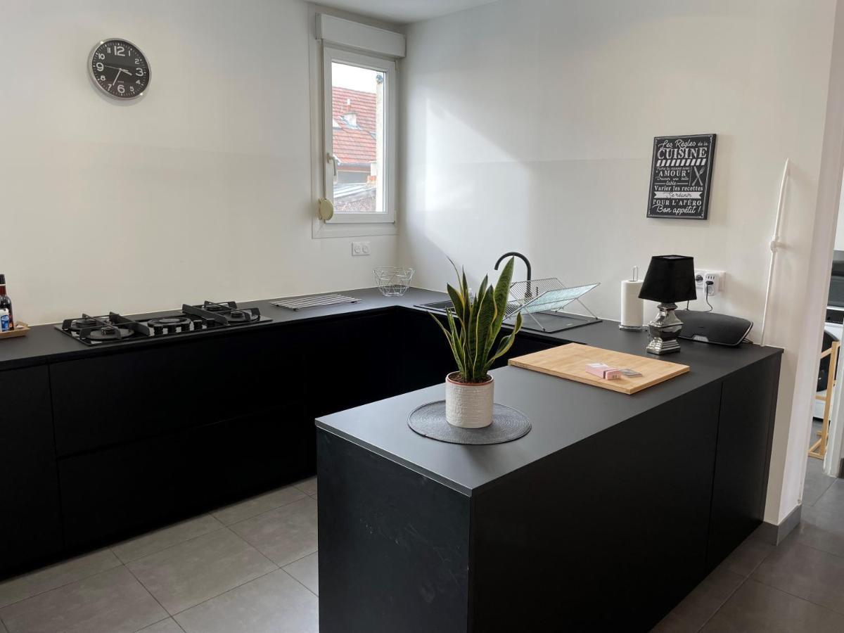Le Cinquante-Deux Appartement De Charme Reims Extérieur photo